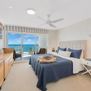 Aparthotel Mandolin Beachfront