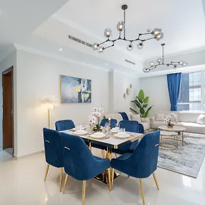 Apartment Dunya Tower Luxury And 2 Min Walk To Mall And Burj Khalifa In Heart Of Downtown Dubai