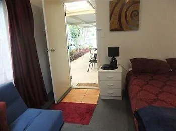 Top Spot Motel Maroochydore Australia