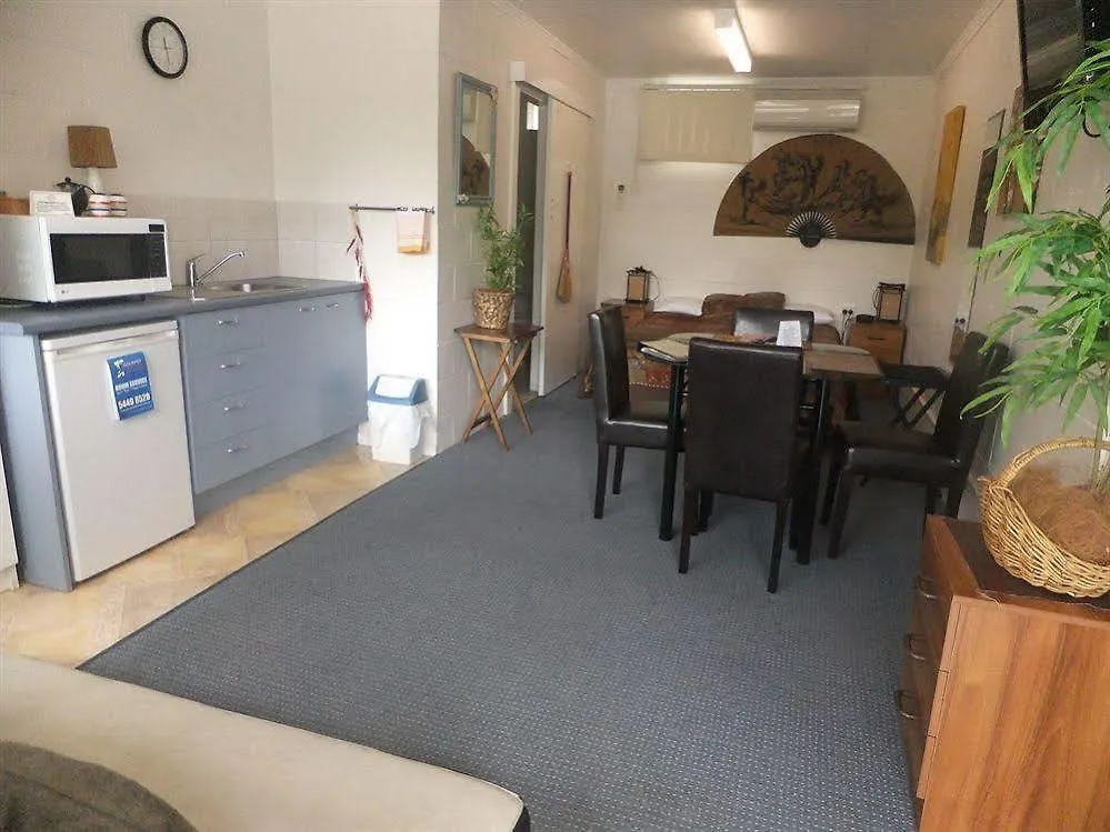 Top Spot Motel Maroochydore 3*,  Australia